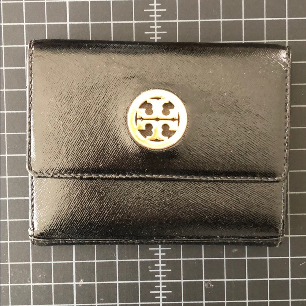 Tory Burch - black wallet